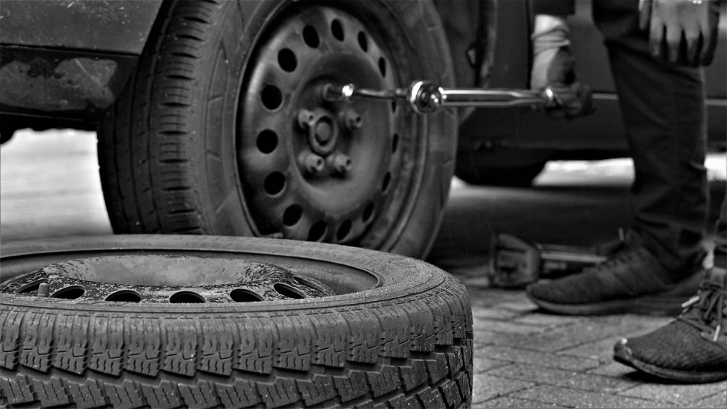 winter-tires-tire-service-tire-4664205